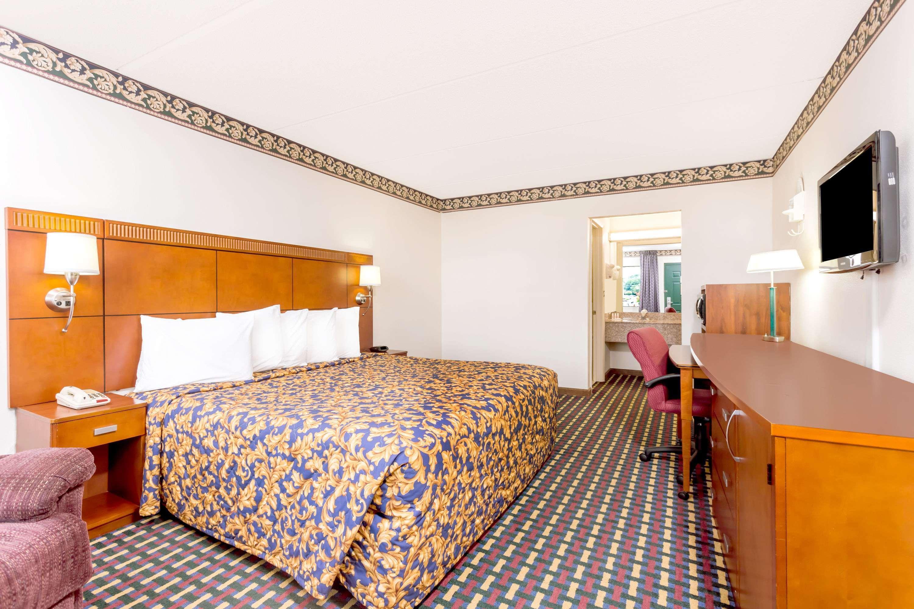 Howard Johnson By Wyndham Perry Ga Buitenkant foto